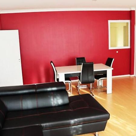 Cozy Apartment In Super Quiet Area Ланакен Екстериор снимка
